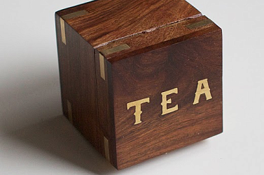 Деревянная шкатулка для чая 