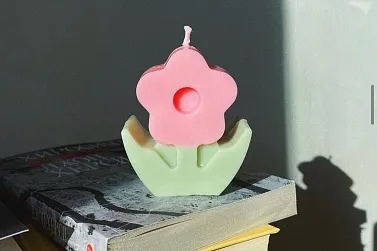Ароматическая свеча Flower (-15 %)